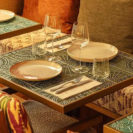 Bloom House מלון פריז